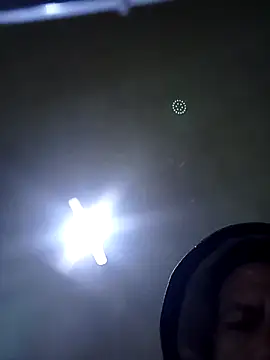 Elcogetuquieres online show from 11-28-25, 04:59