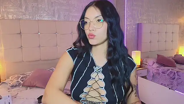 Baby Venuss online show from 02-22-25, 06:50