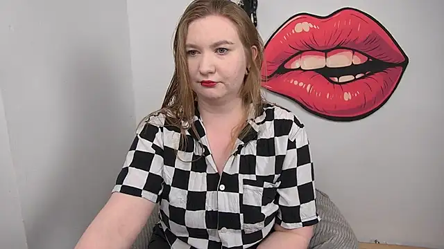 LaraDream online show from 12-04-25, 03:43