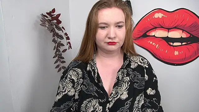 Snapshot of LaraDream chatting on 02-17-26, 03:19 LaraDream online show from 02-17-26, 03:19