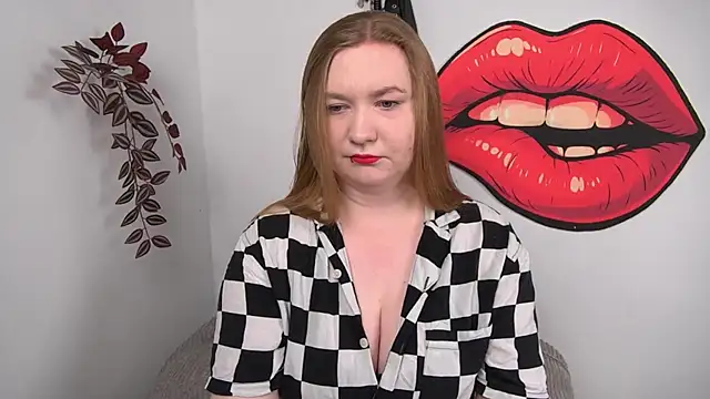 Snapshot of LaraDream chatting on 03-01-26, 02:19 LaraDream online show from 03-01-26, 02:19