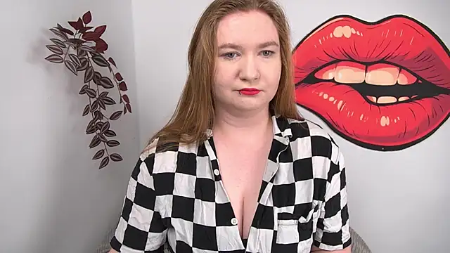 Snapshot of LaraDream chatting on 03-20-26, 02:22 LaraDream online show from 03-20-26, 02:22