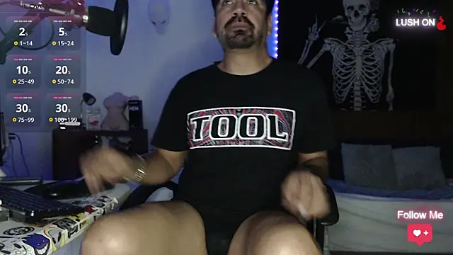 soyelcarlitos  online show from 09-20-25, 11:00