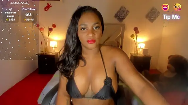 Snapshot of Miagrace chatting on 11-10-25, 10:20 Miagrace online show from 11-10-25, 10:20