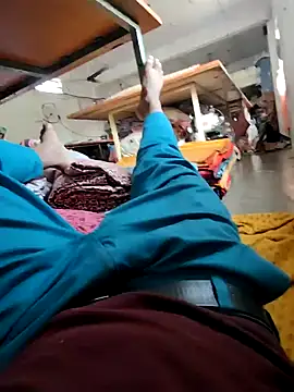 Snapshot of Kolkata___Boy chatting on 12-14-24, 09:18 Kolkata   Boy online show from 12-14-24, 09:18