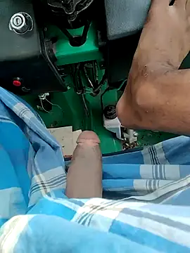 Snapshot of Kolkata___Boy chatting on 12-22-24, 03:44 Kolkata   Boy online show from 12-22-24, 03:44