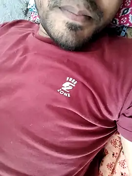 Snapshot of Kolkata___Boy chatting on 12-24-24, 09:06 Kolkata   Boy online show from 12-24-24, 09:06