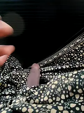 Snapshot of Kolkata___Boy chatting on 12-28-24, 02:22 Kolkata   Boy online show from 12-28-24, 02:22