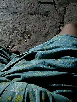 Snapshot of Kolkata___Boy chatting on 10-04-25, 04:16 Kolkata   Boy online show from 10-04-25, 04:16