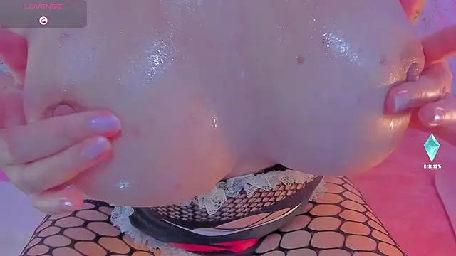 Snapshot of Blessed_Insomnia chatting on 11-12-25, 11:54 Blessed Insomnia online show from 11-12-25, 11:54