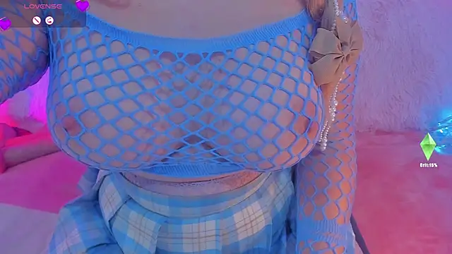 Snapshot of Blessed_Insomnia chatting on 11-27-25, 08:00 Blessed Insomnia online show from 11-27-25, 08:00